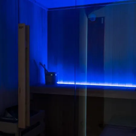 Le Make Panzió